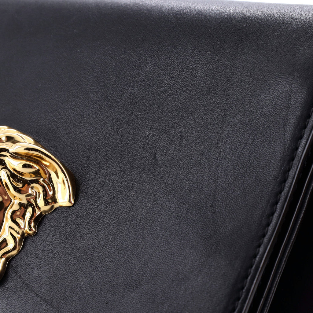 Medusa Chain Clutch Leather Small