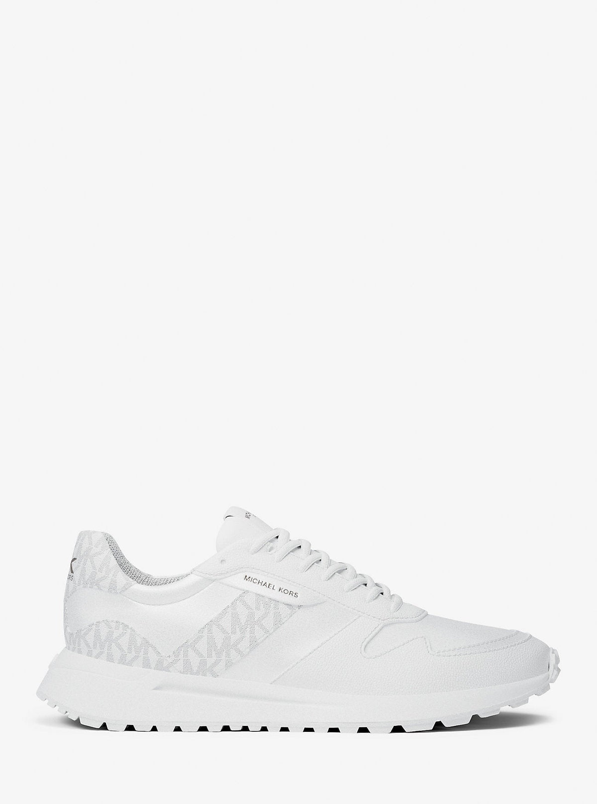 Dax Mixed-Media Trainer
