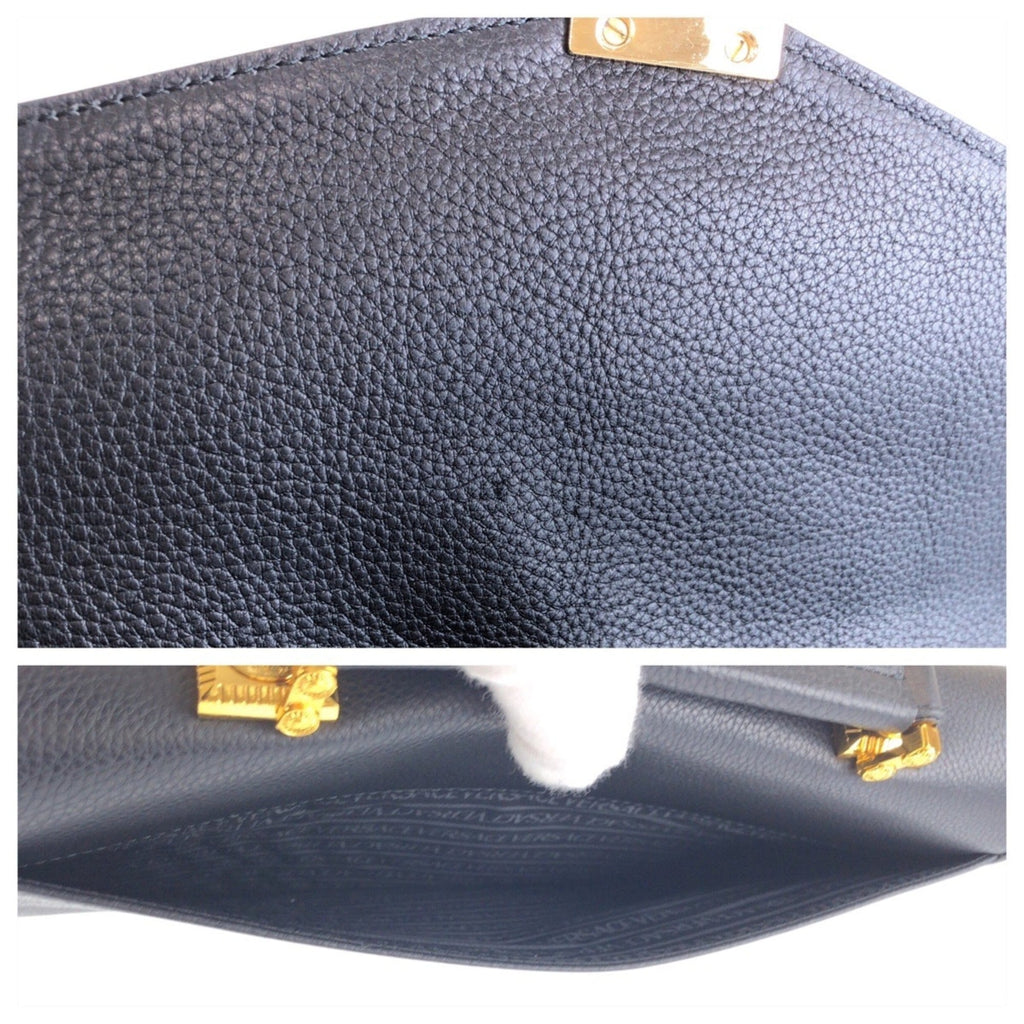 Versace Leather Clutch Bag (Pre-Owned)
