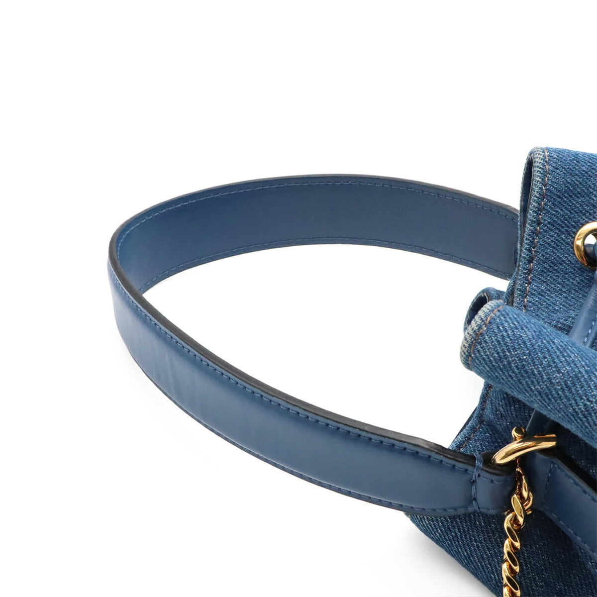 Versace  Handbag Shoulder Bag (Pre-Owned)