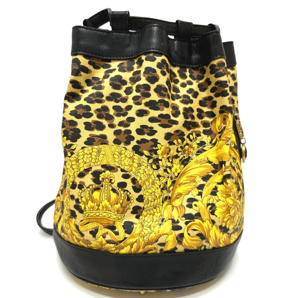 Versace Leather Shoulder Bag (Pre-Owned)